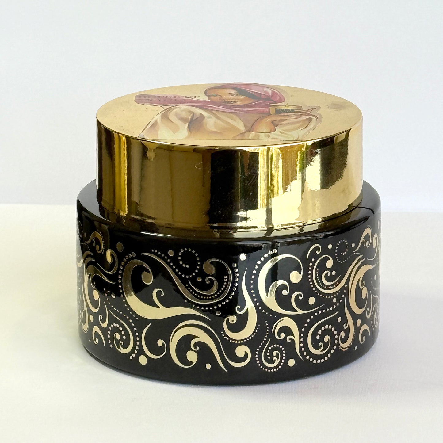 The Essence of Coffee Aroma Therapy and Bodycare Candles